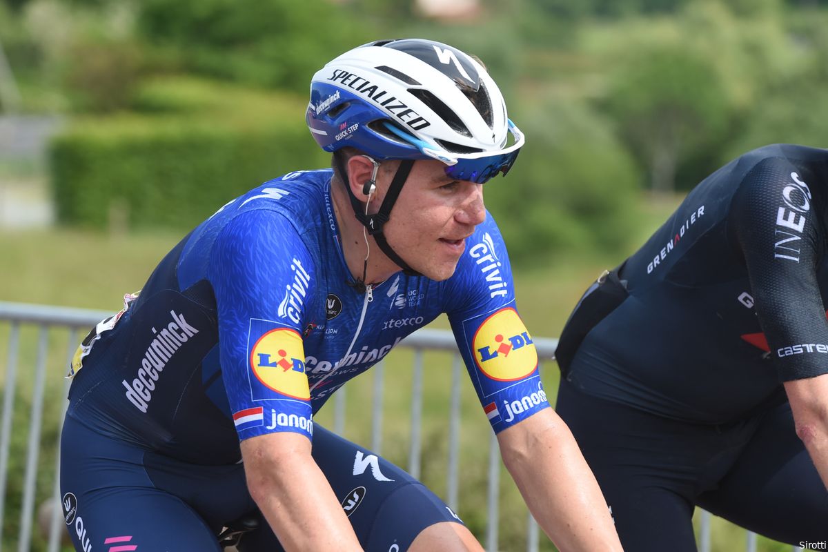 Jakobsen 'in vorm' volgens ploegleider Van Bondt: 'Er liggen zeker kansen in de Vuelta'