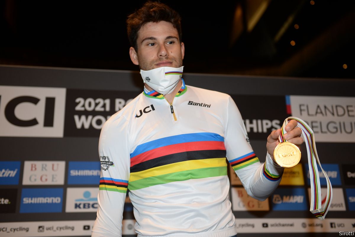 Ganna stelt doelen: 'Werelduurrecord in 2022 en Giro, maar sluit Tour niet uit'