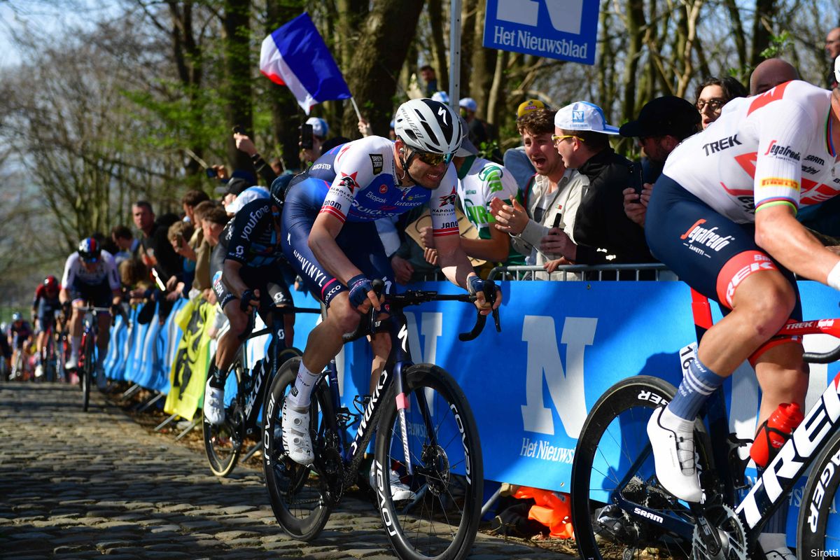Lefevere trekt met zeven sterke mannen richting Roubaix: 'Er zijn geen excuses meer'