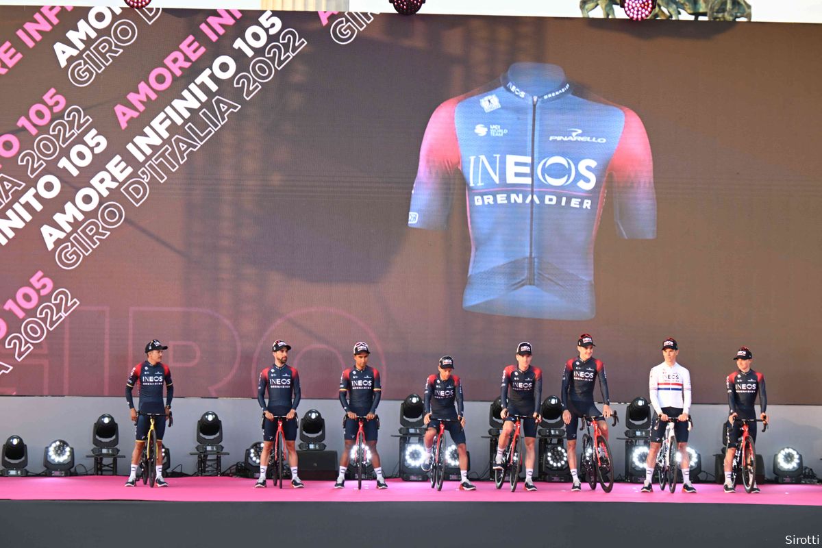 INEOS-ploegleider Tosatto tevreden met eerste drie dagen: 'Renners zijn klaar voor wat komt'