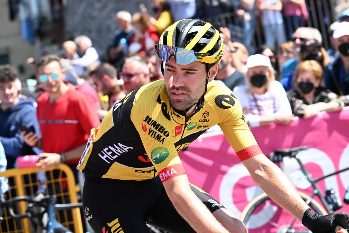 Zichtbaar aangeslagen Dumoulin na Giro-opgave: 'Het zit er niet meer in'