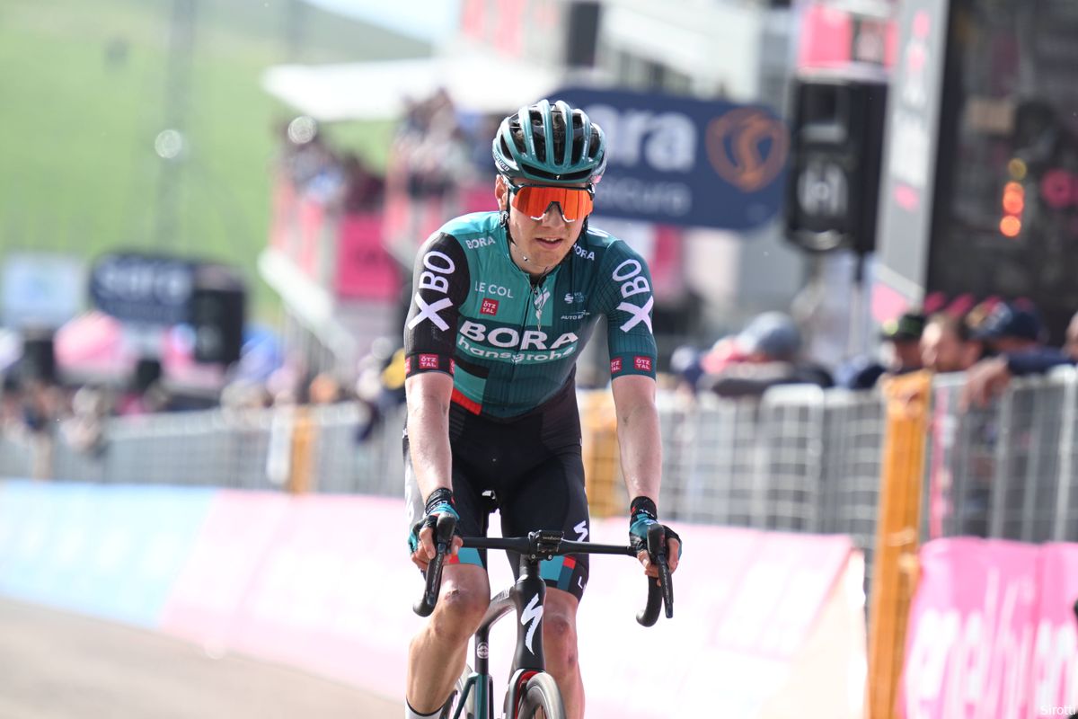 Kelderman eindigt in nieuwe rol als vierde in Giro-sprint: 'Ben hier behoorlijk blij mee'