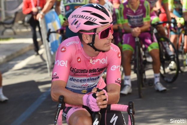 Almeida zonder hoge verwachtingen naar Vuelta: 'Beschik niet over geweldige benen'