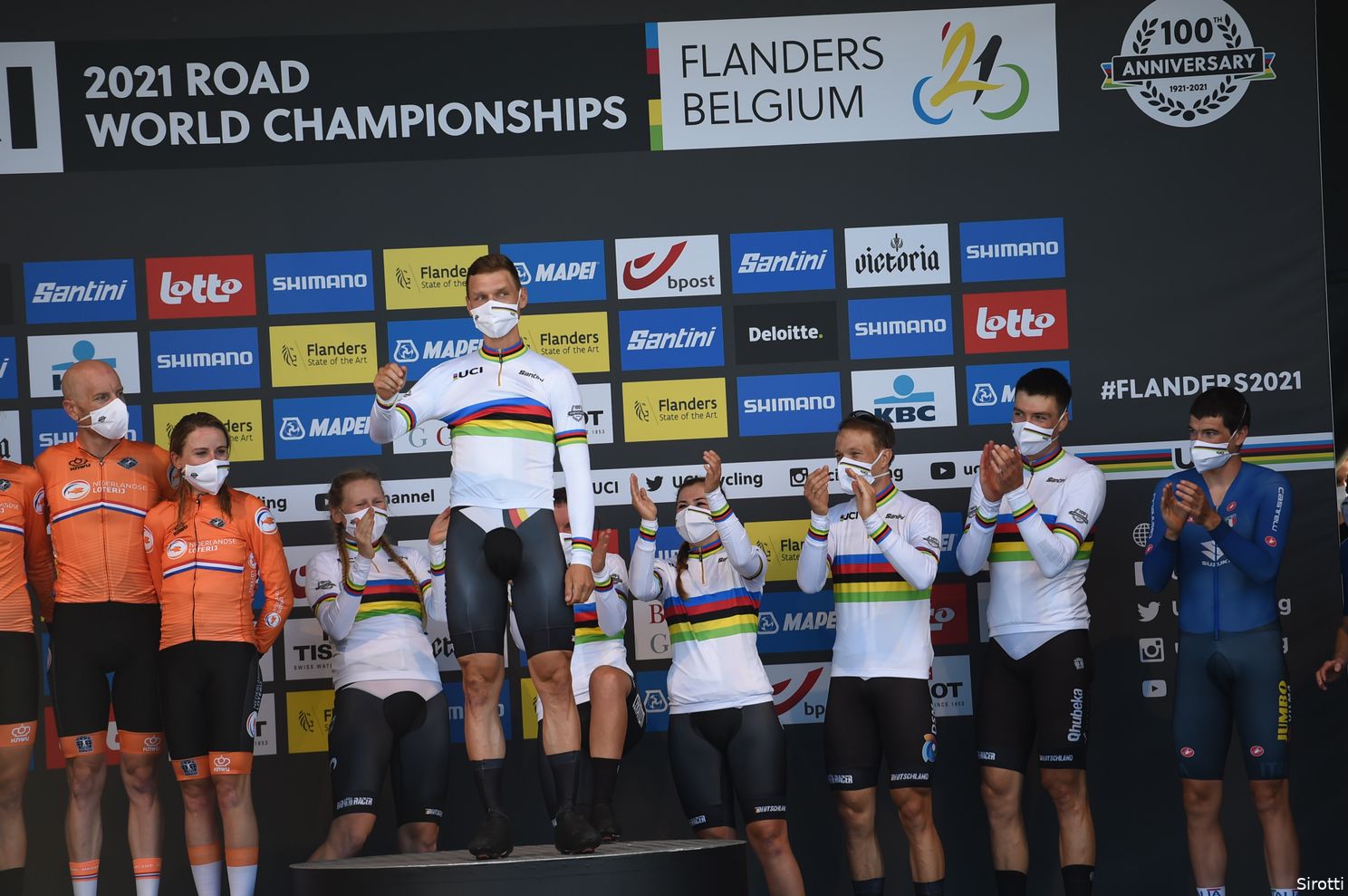 Voorbeschouwing WK Mixed Relay 2023 | Volgende halte: dinsdag proberen Zwitsers van troon te stoten