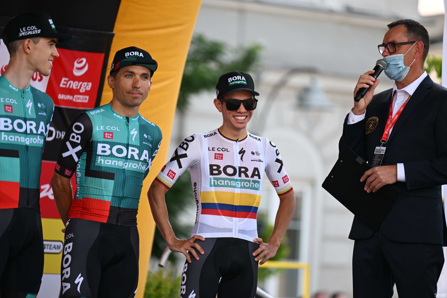 Hindley en Higuita (BORA) beiden voor klassement: 'Gaat net als in Giro om wie de beste is op de weg'