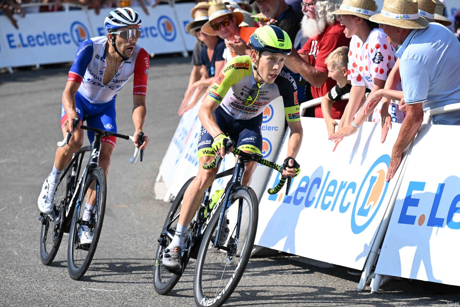 Tourploegen op rapport: wie scoorden de (on)voldoendes in de Ronde van Frankrijk?