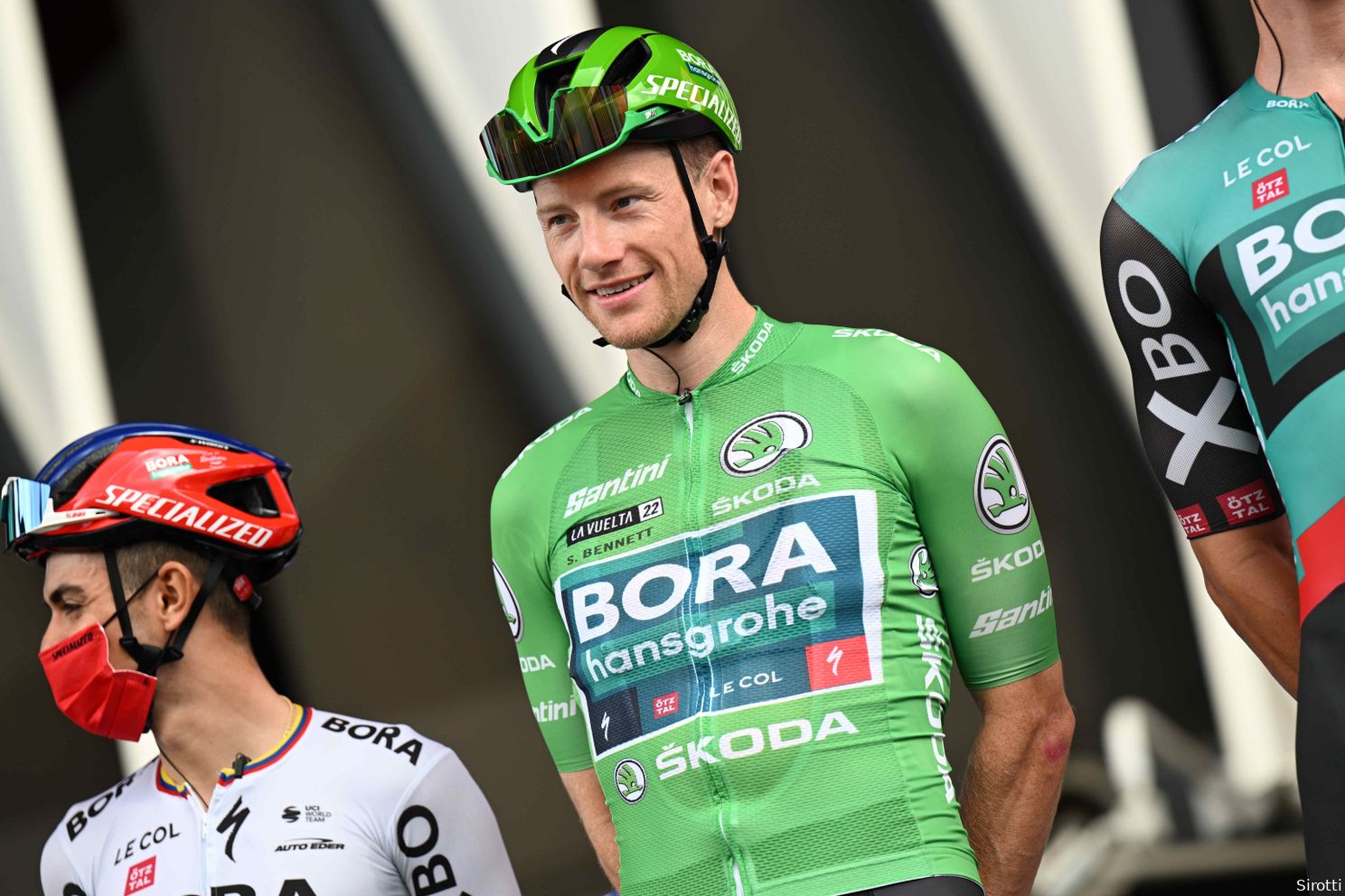 Het rondreizende Vuelta-circus dat deels zijn eigen artiesten aan het elimineren is
