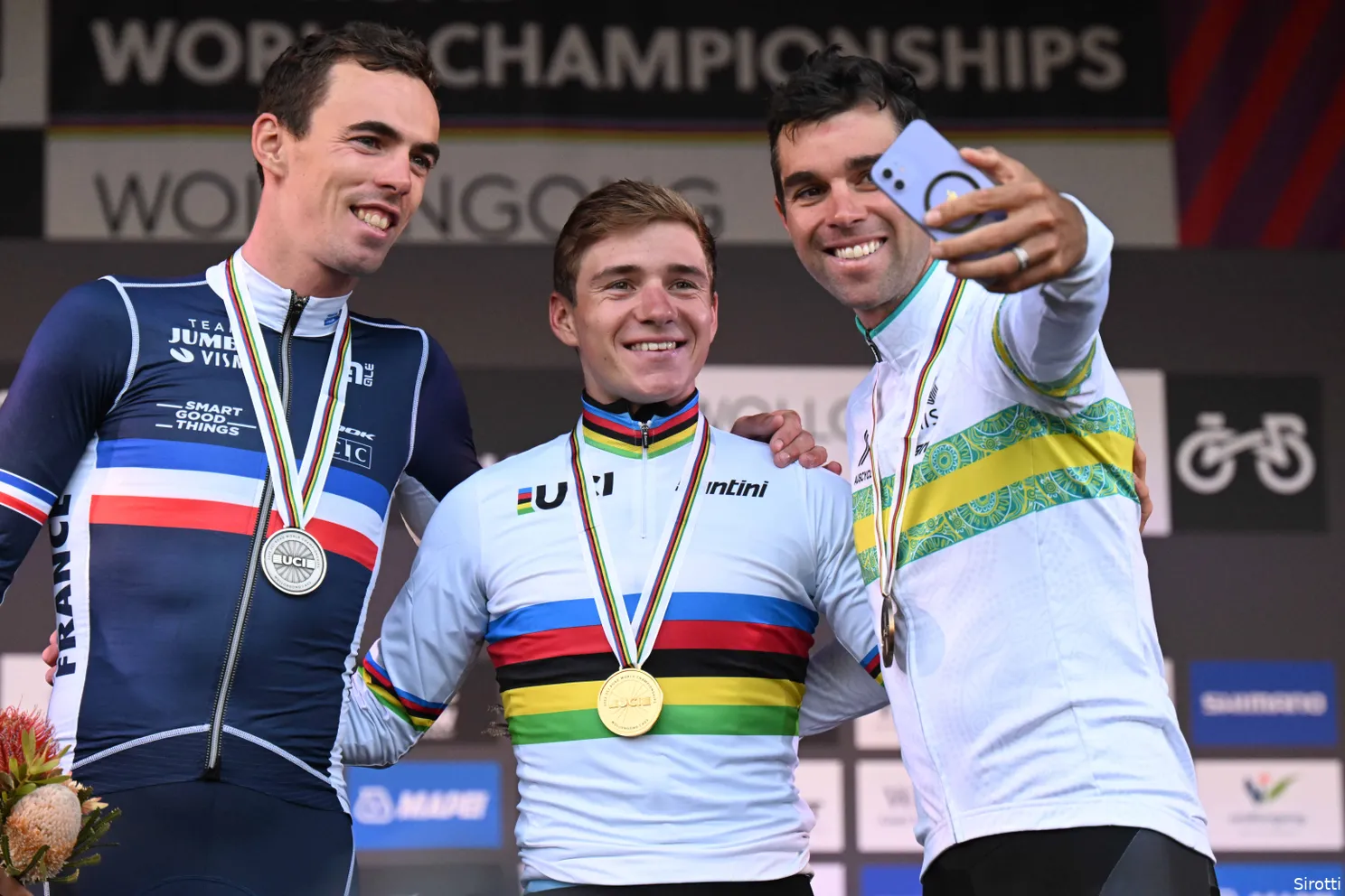 podium wk 2022 laporte matthews evenepoel