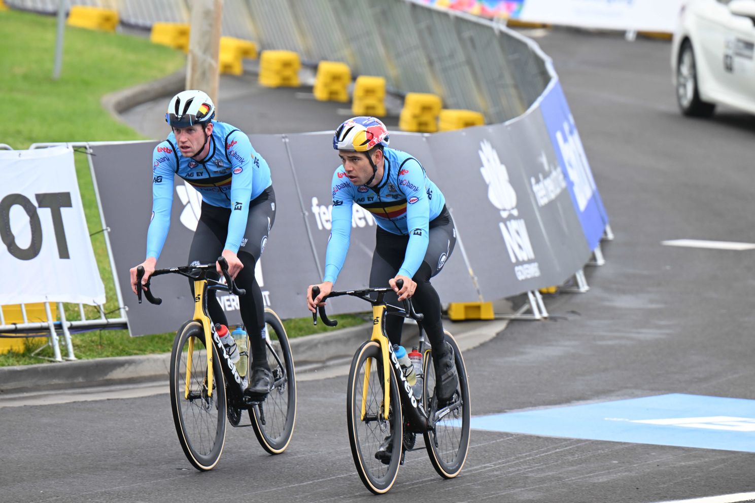 Van Aert en Evenepoel voor WK: 'Vroeg aanvallen, maar niet té vroeg' en 'kalm blijven, samenwerken'