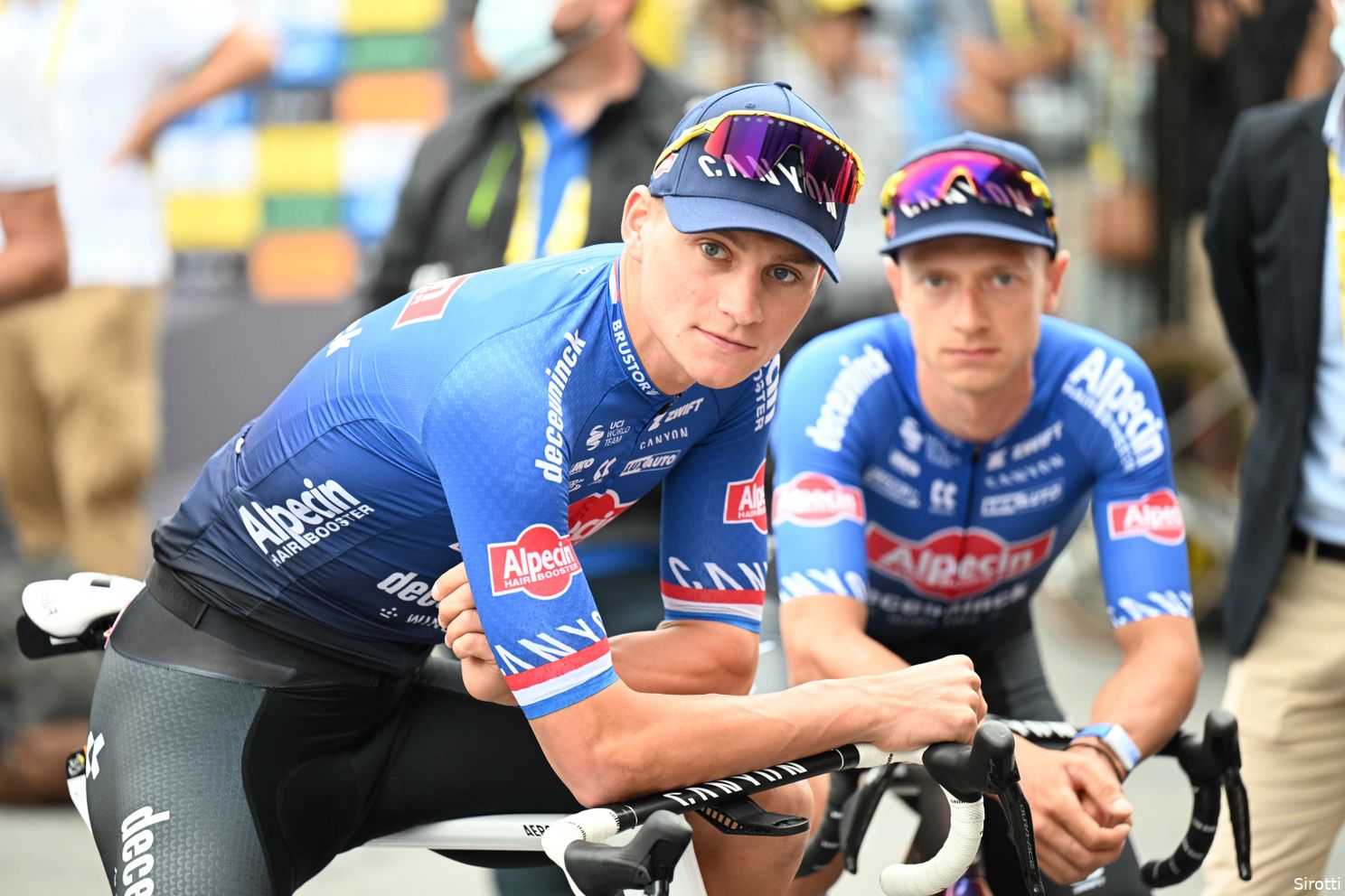 Vingegaard in Boxmeer, (geen) Pogacar, Tour de Nederland voor Poels en wat doen Van der Poel en Van Aert?