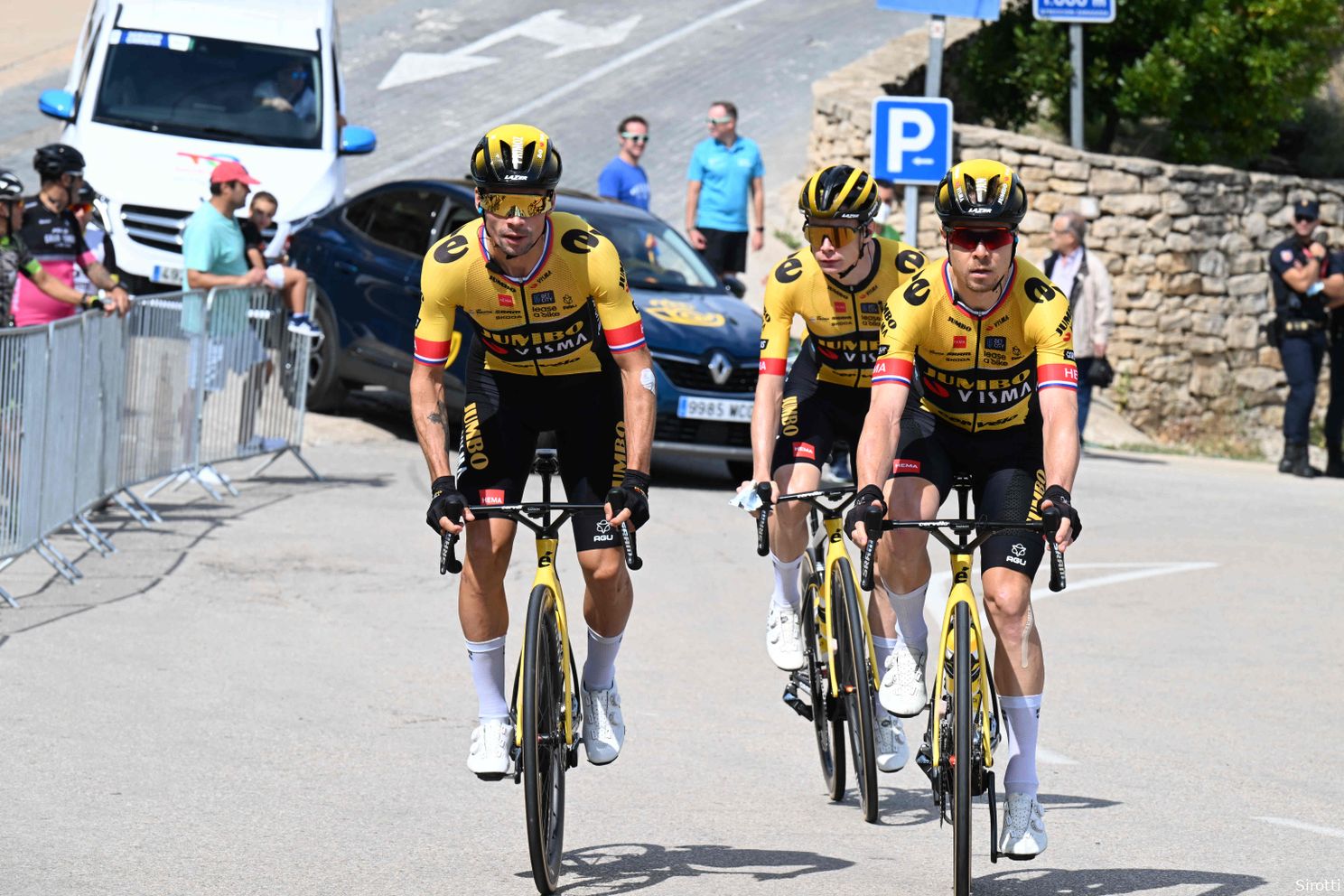 primoz roglic jan tratnik jonas vingegaard