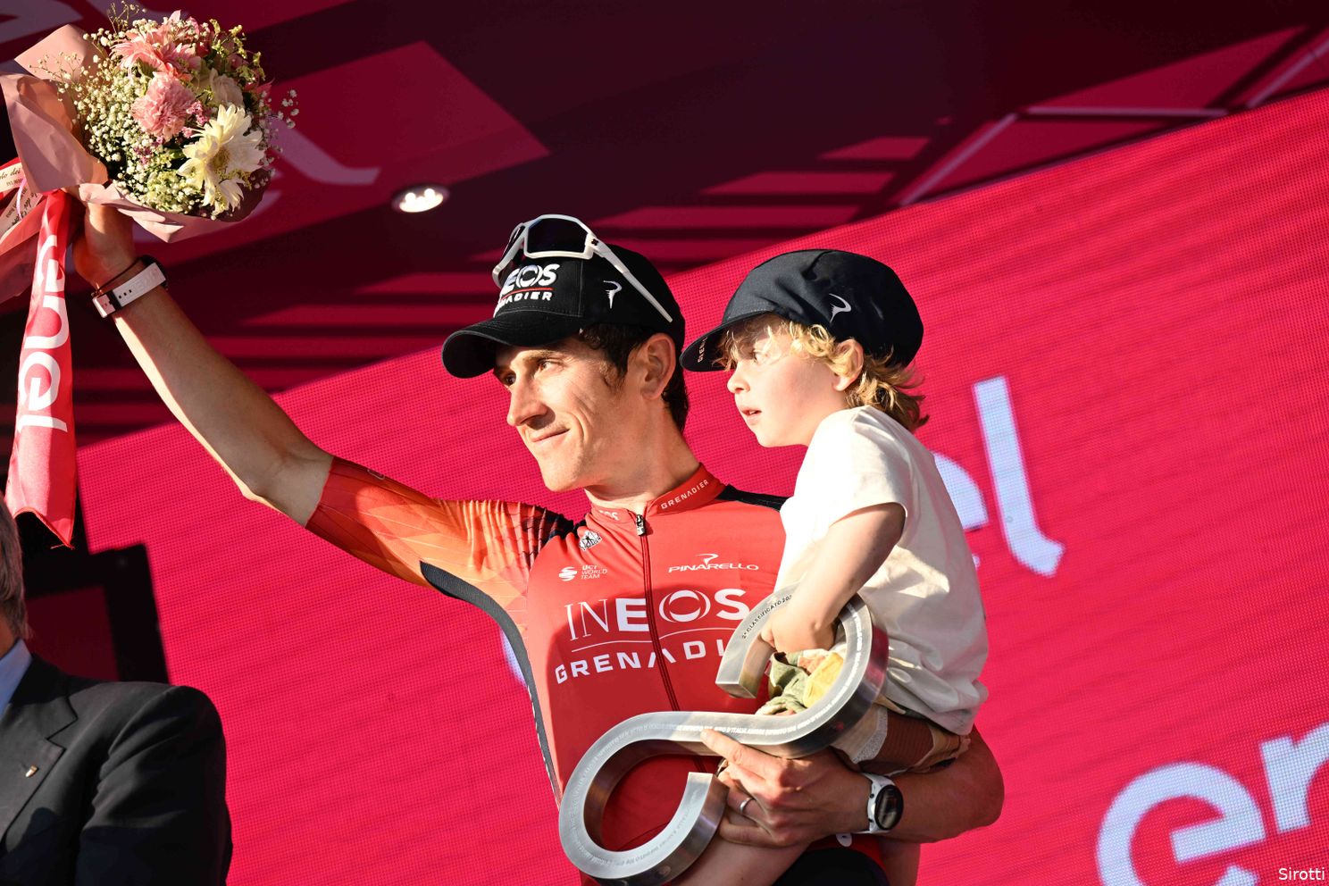 Thomas says Evenepoel has to prove it in this field first in a big round: "But he's favorite"