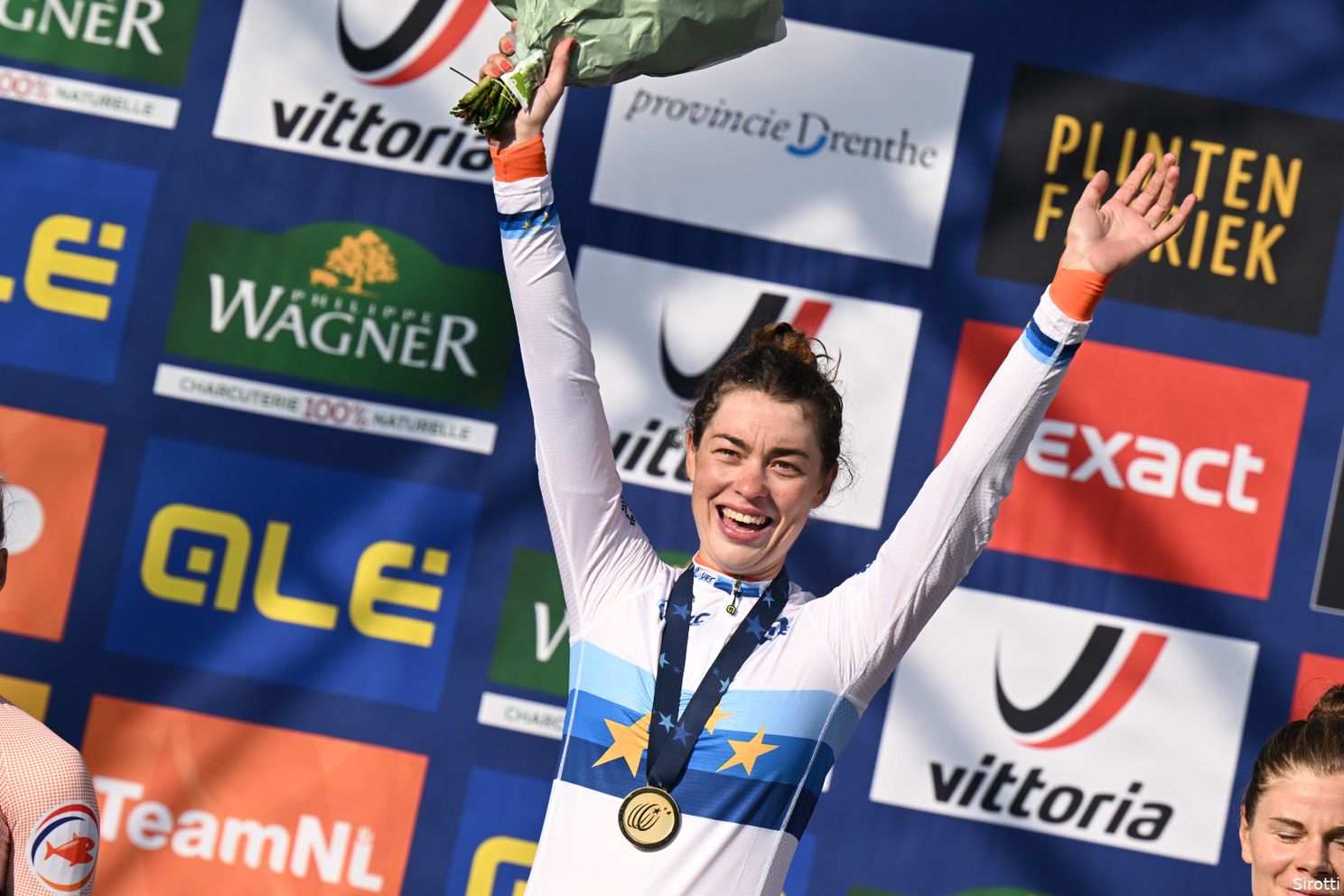 From Comedy Capers to high school cycling: How the Dutch women were finally a team at the European Championships