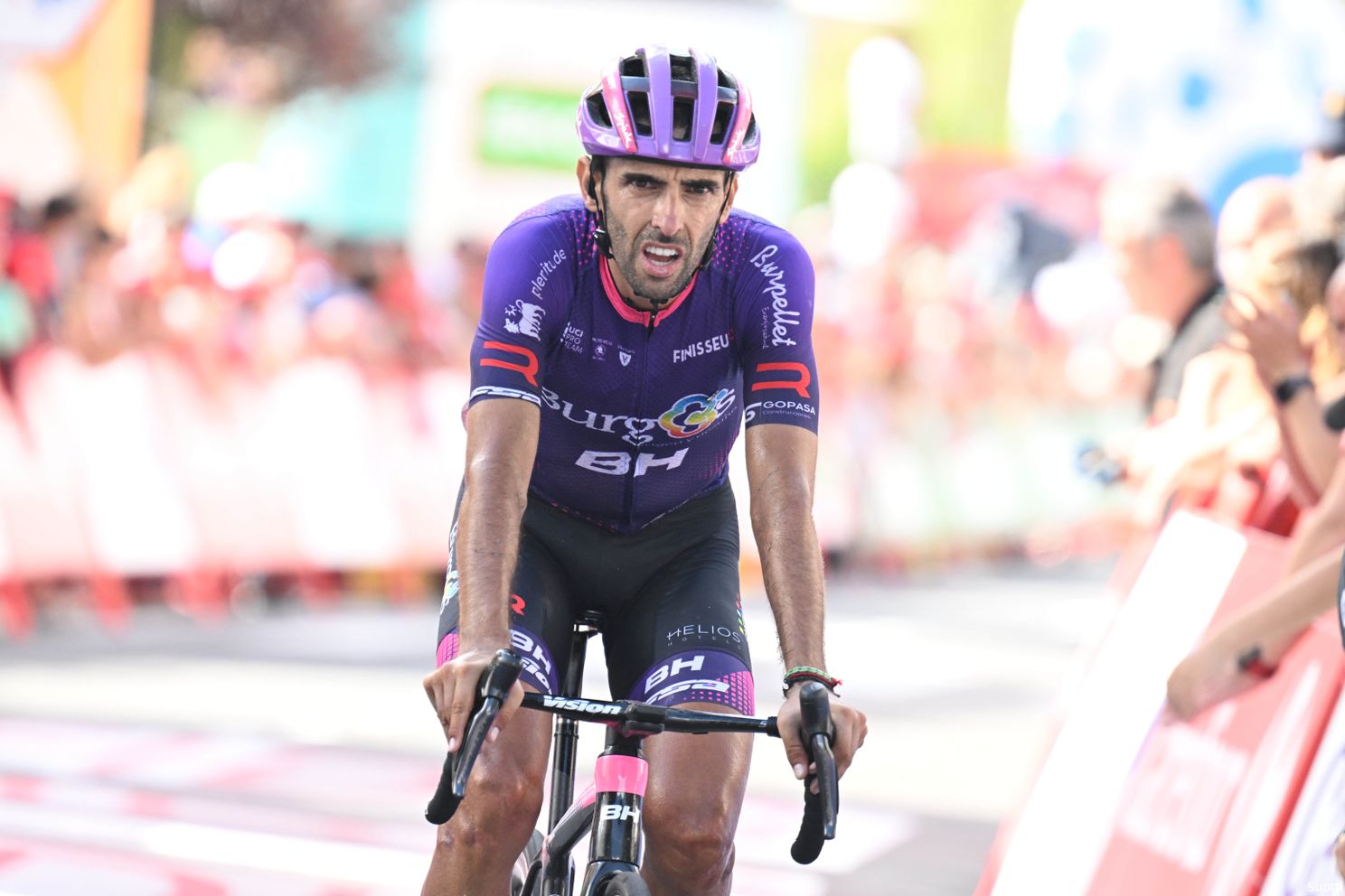Dani Navarro: Kuss van Contador stapte uit de schaduw, maar was verder 'nooit een beste collega'