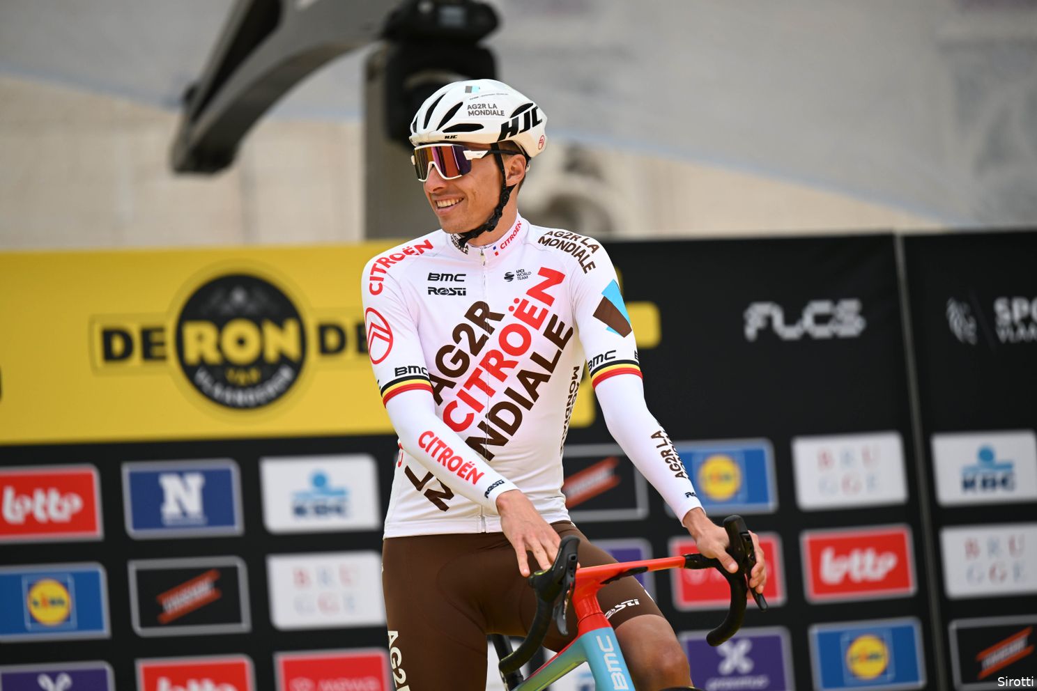 Oliver Naesen accepts a lower salary at AG2R, but also knows why he can't join the spring classics contenders any longer.