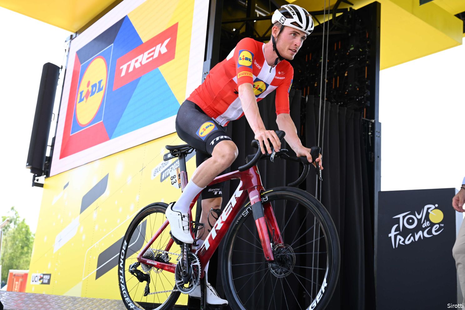 Skjelmose wants to strike back at Jumbo-Visma with Lidl money: "They booked the entire hotel, no one else could go to Teide"