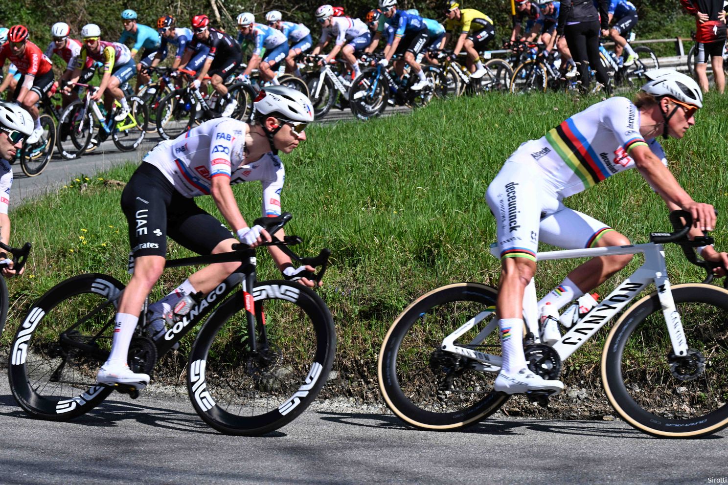 Tom Dumoulin: 'Openingsrit Tour de France automatisch té slopend voor Van der Poel'