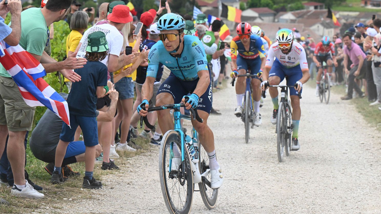 Astana reageert fel, nadat leider Lutsenko uit Tour of Hainan wordt gegooid: 'Nemen hem niets kwalijk'