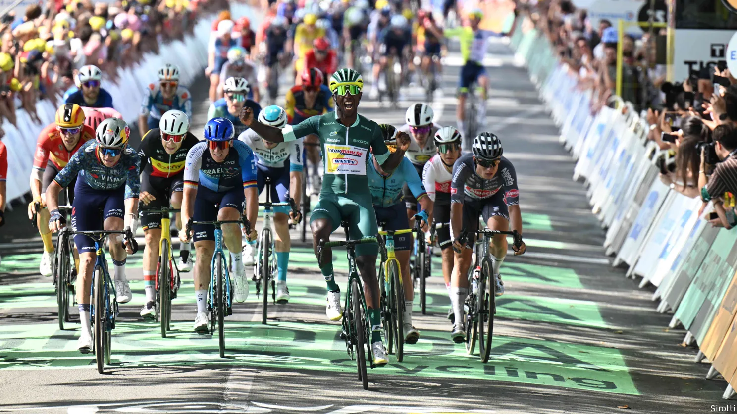 Favorieten etappe 1 Tour de France 2025 | Unieke kans voor grote, rappe mannen en hun treinen