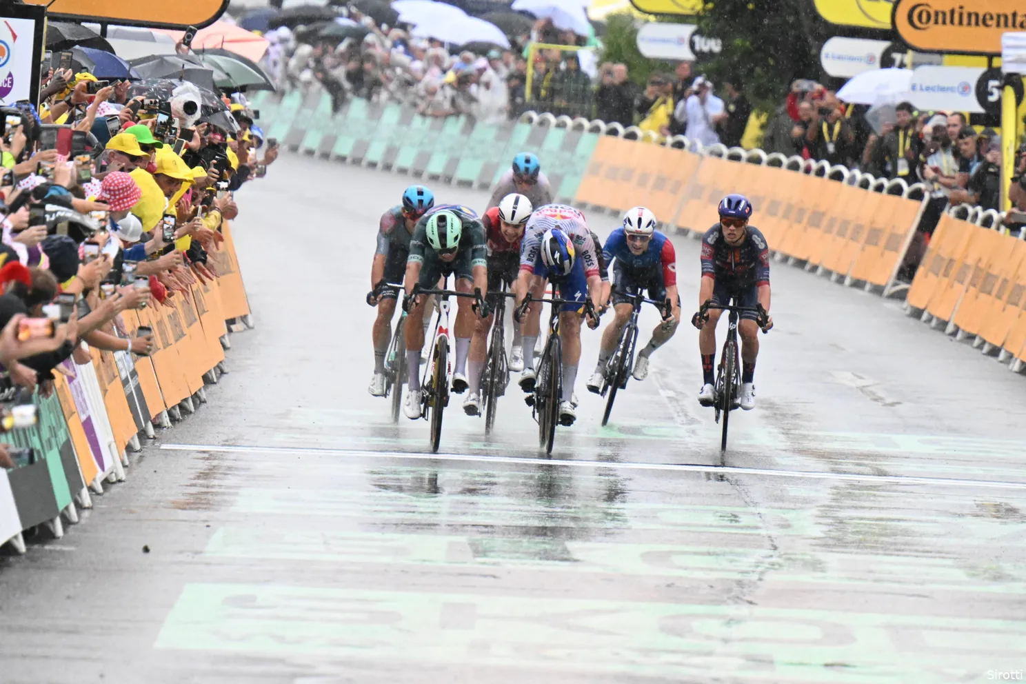 jonathan-milan-jordi-meeus