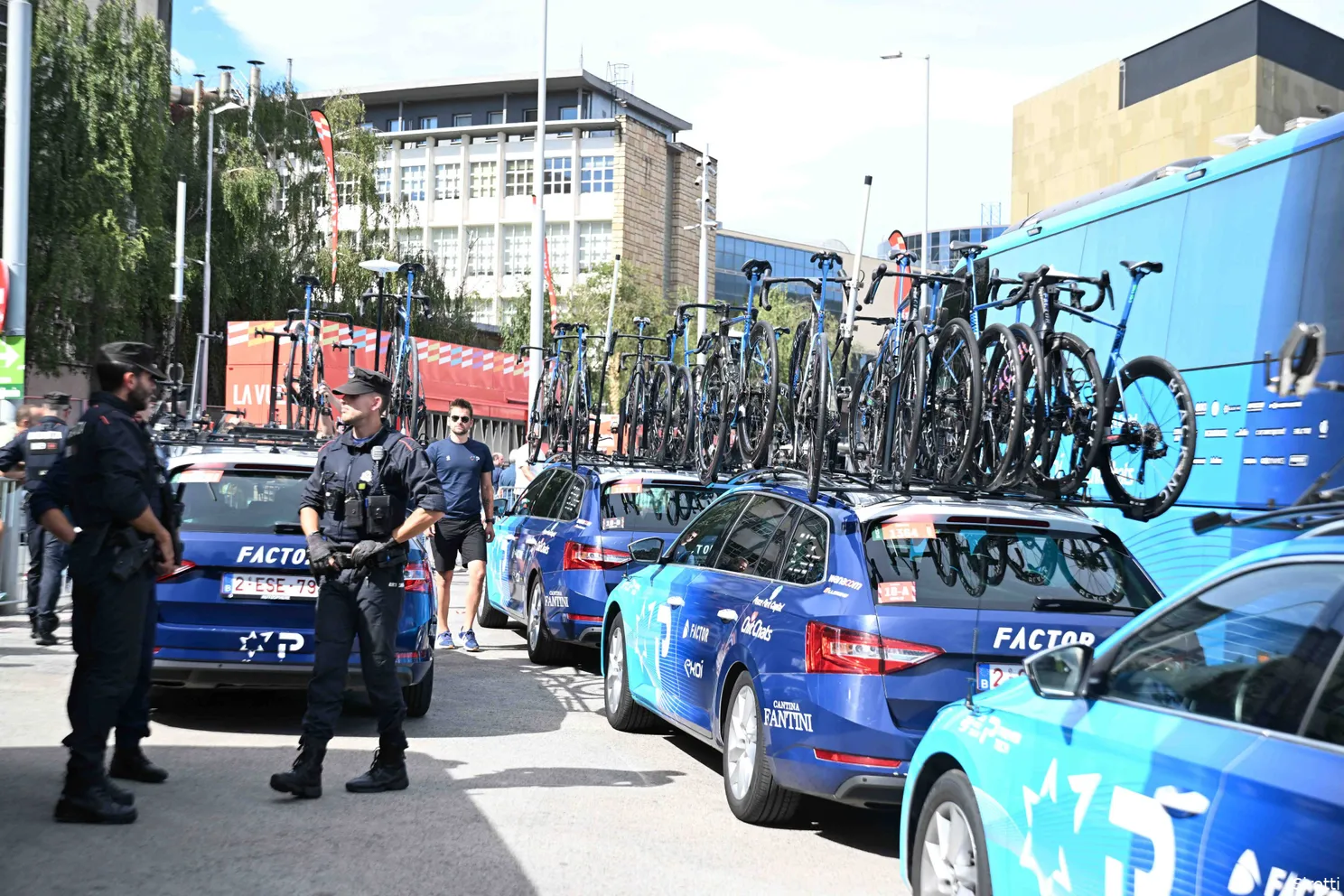 israel-premier-tech-vuelta