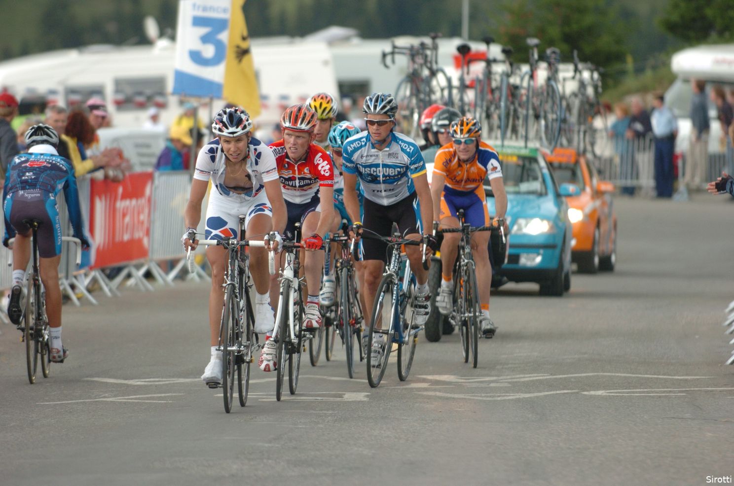 IDL Retro | Thomas Löfkvist, de enige klimmer ooit die Strade Bianche won