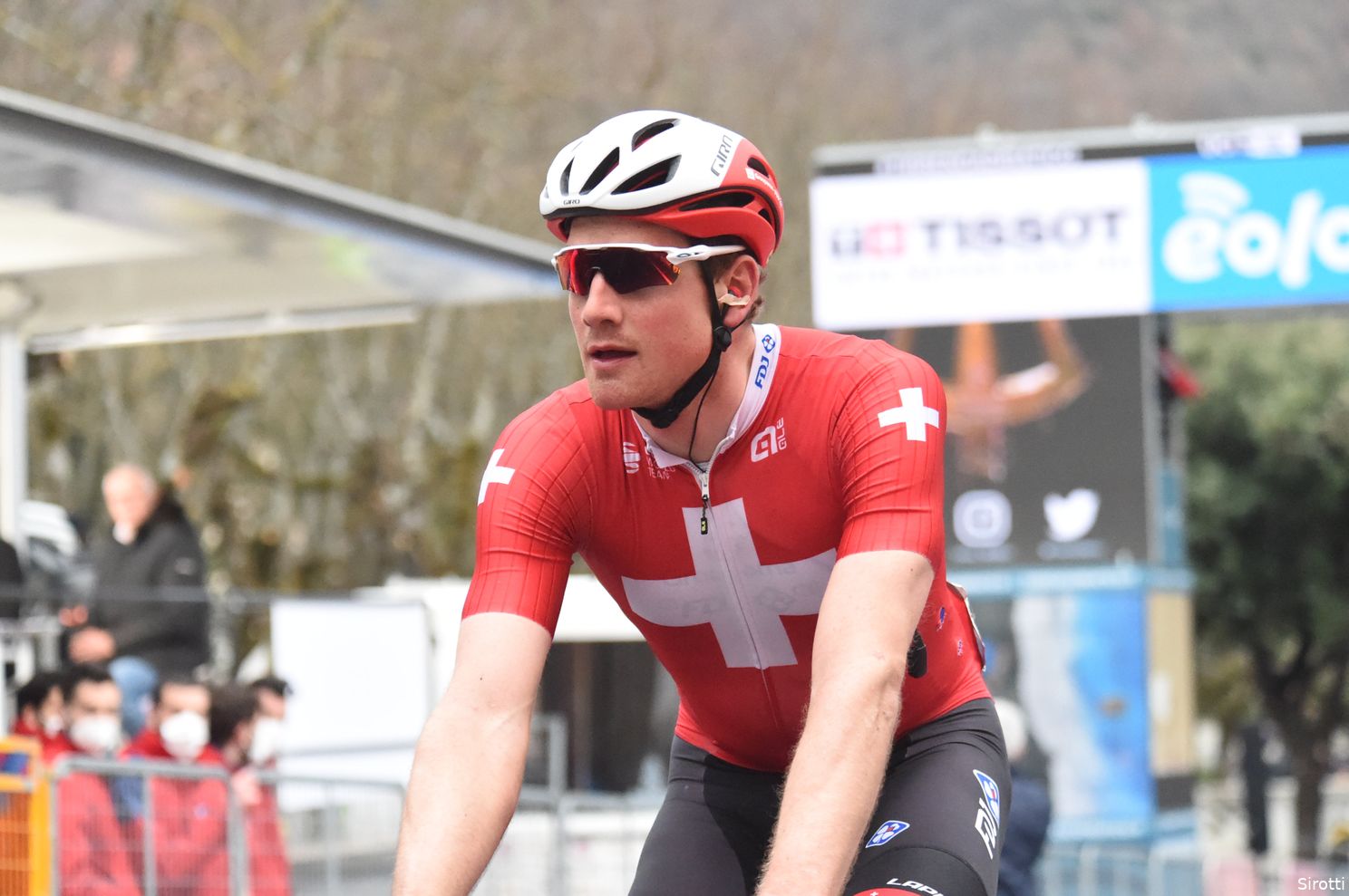 Reacties Gent-Wevelgem | Van Baarle kijkt vooruit: 'Kan finale rijden in Vlaanderen'