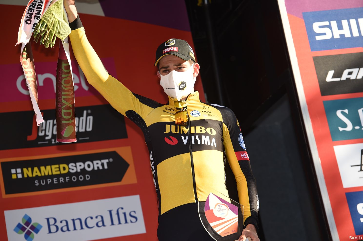 Gespot op Strava: Waren Van der Poel en Van Aert nou zo tam of Stuyven zo goed? (of allebei?)