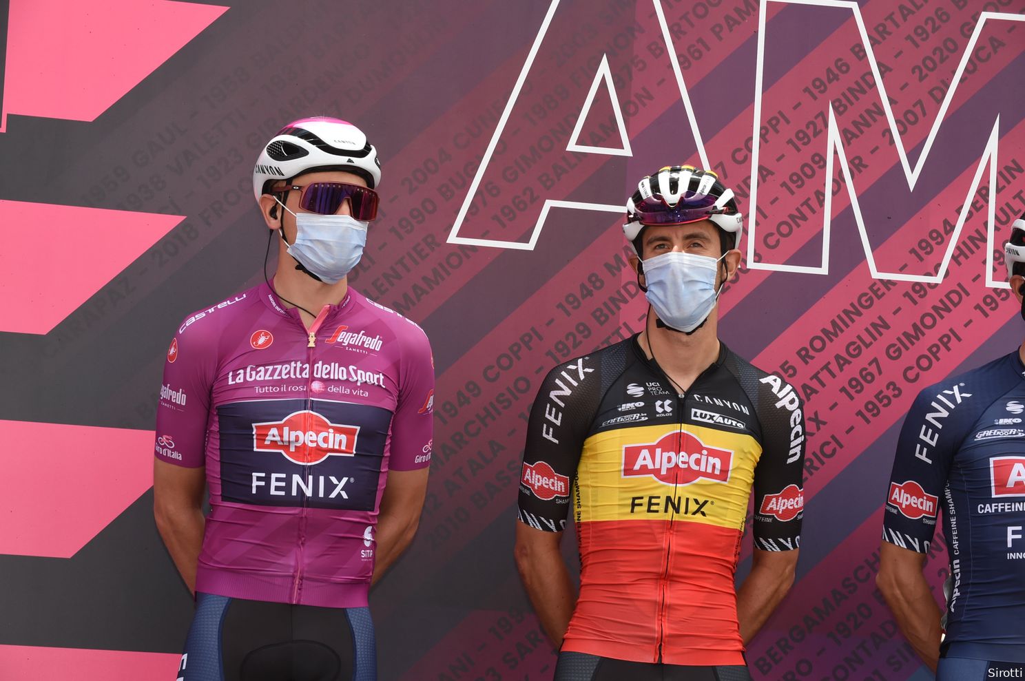 Reacties Giro d'Italia etappe 10 | Sprinters zien kansen in rook opgaan na val Kanter