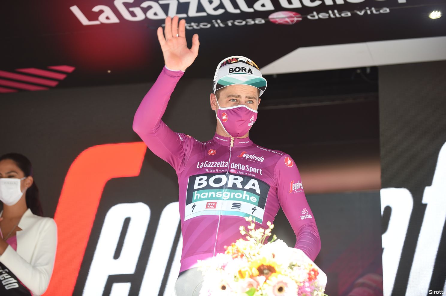 Favorieten etappe 18 Giro d'Italia | Monsterlijk lange etappe met lastige finale