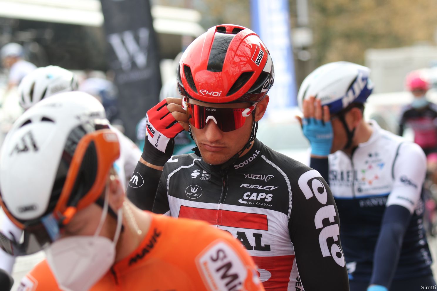 Reacties Giro d'Italia etappe 10 | Sprinters zien kansen in rook opgaan na val Kanter