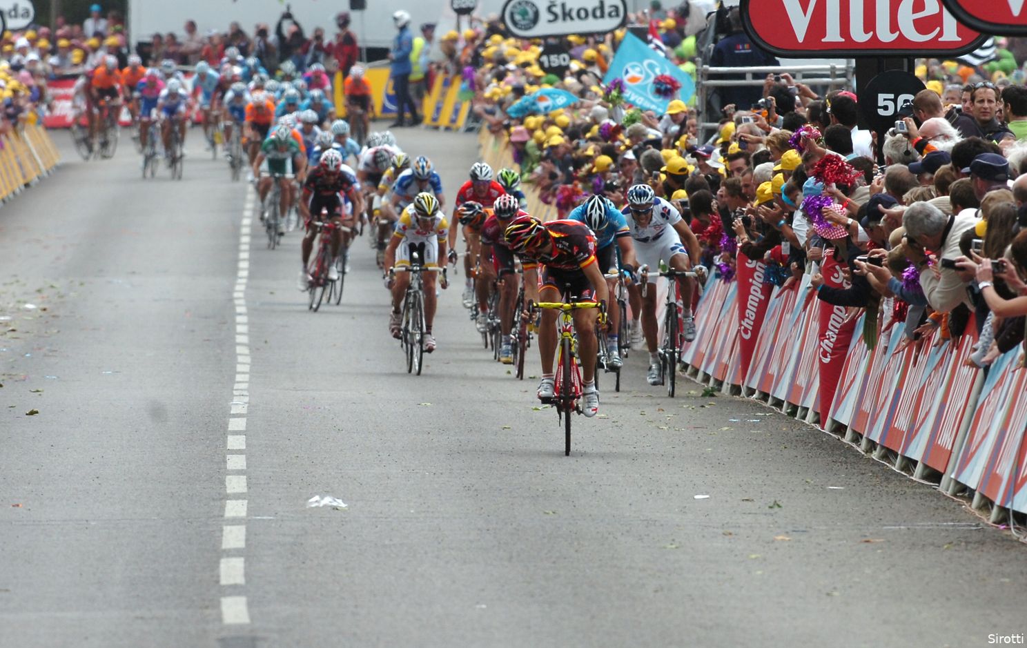 Column: De Tour de France van 2008 als blauwdruk voor die van dit jaar, dat belooft