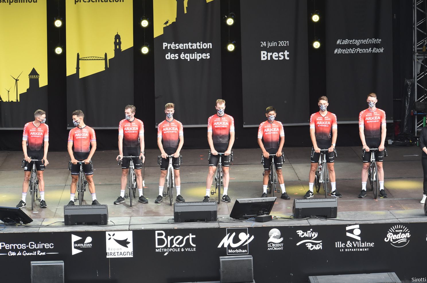 Deelnemers Tour de France 2021 | Deze strijders hebben Champs-Élysées gehaald