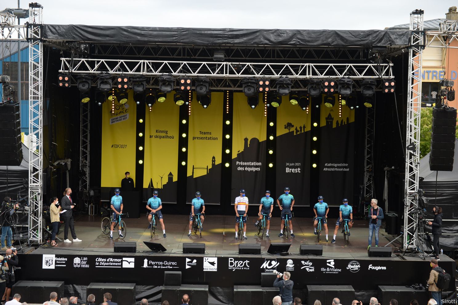 Deelnemers Tour de France 2021 | Deze strijders hebben Champs-Élysées gehaald