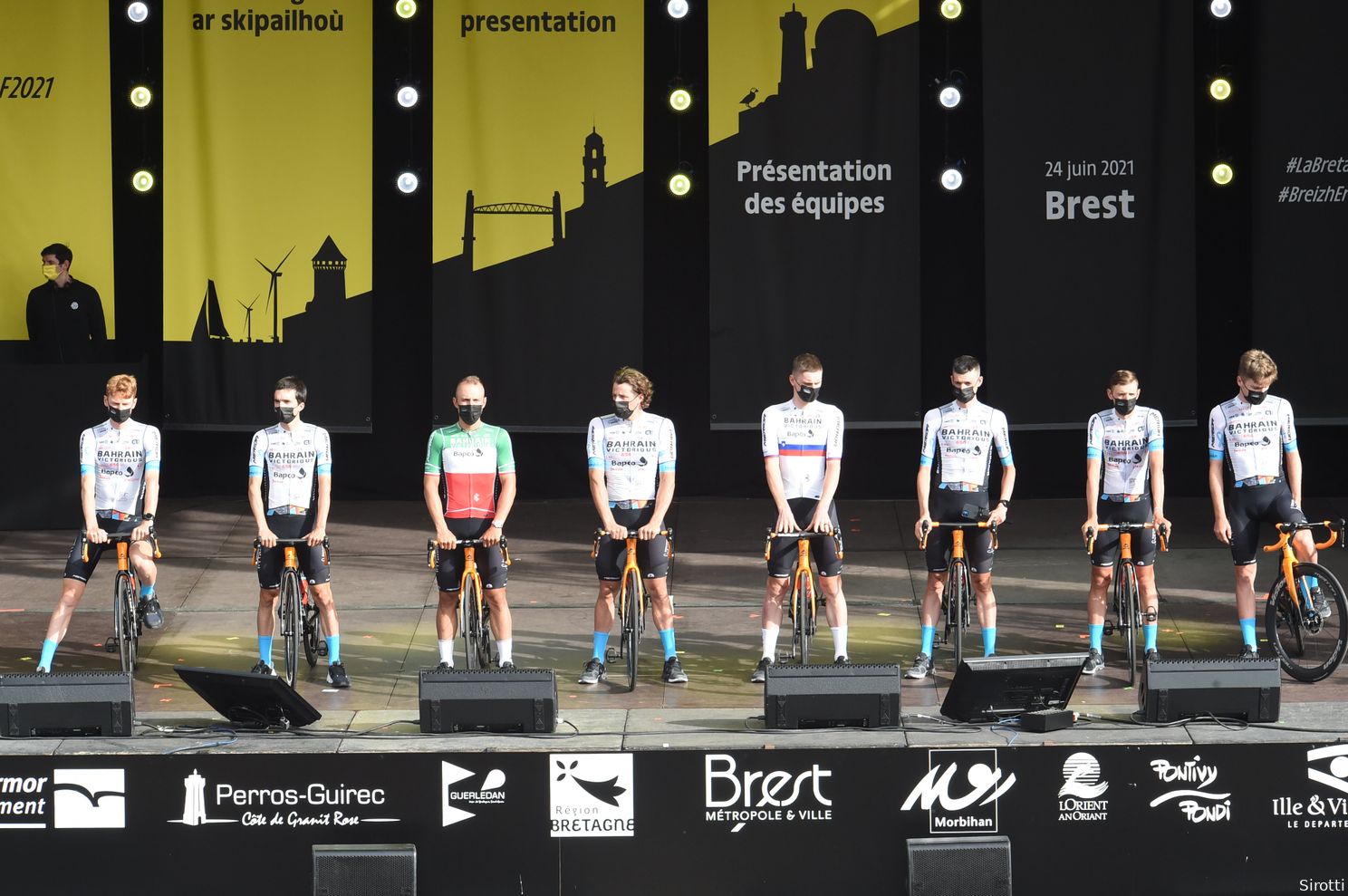 Deelnemers Tour de France 2021 | Deze strijders hebben Champs-Élysées gehaald