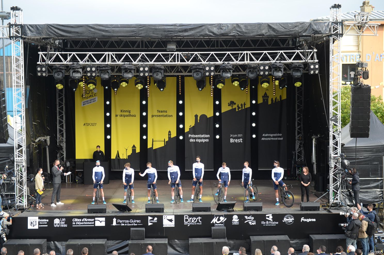 Deelnemers Tour de France 2021 | Deze strijders hebben Champs-Élysées gehaald