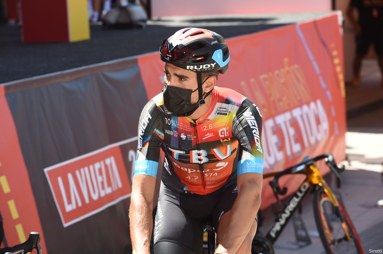 Favorieten etappe 7 Vuelta a España | Geen publiek, wél spektakel in bergetappe met knalfinale