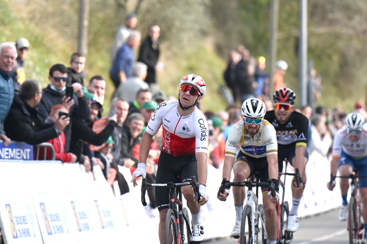 Topploegen in de klassiekers: hoe staan de sterren bij de grote teams en renners?