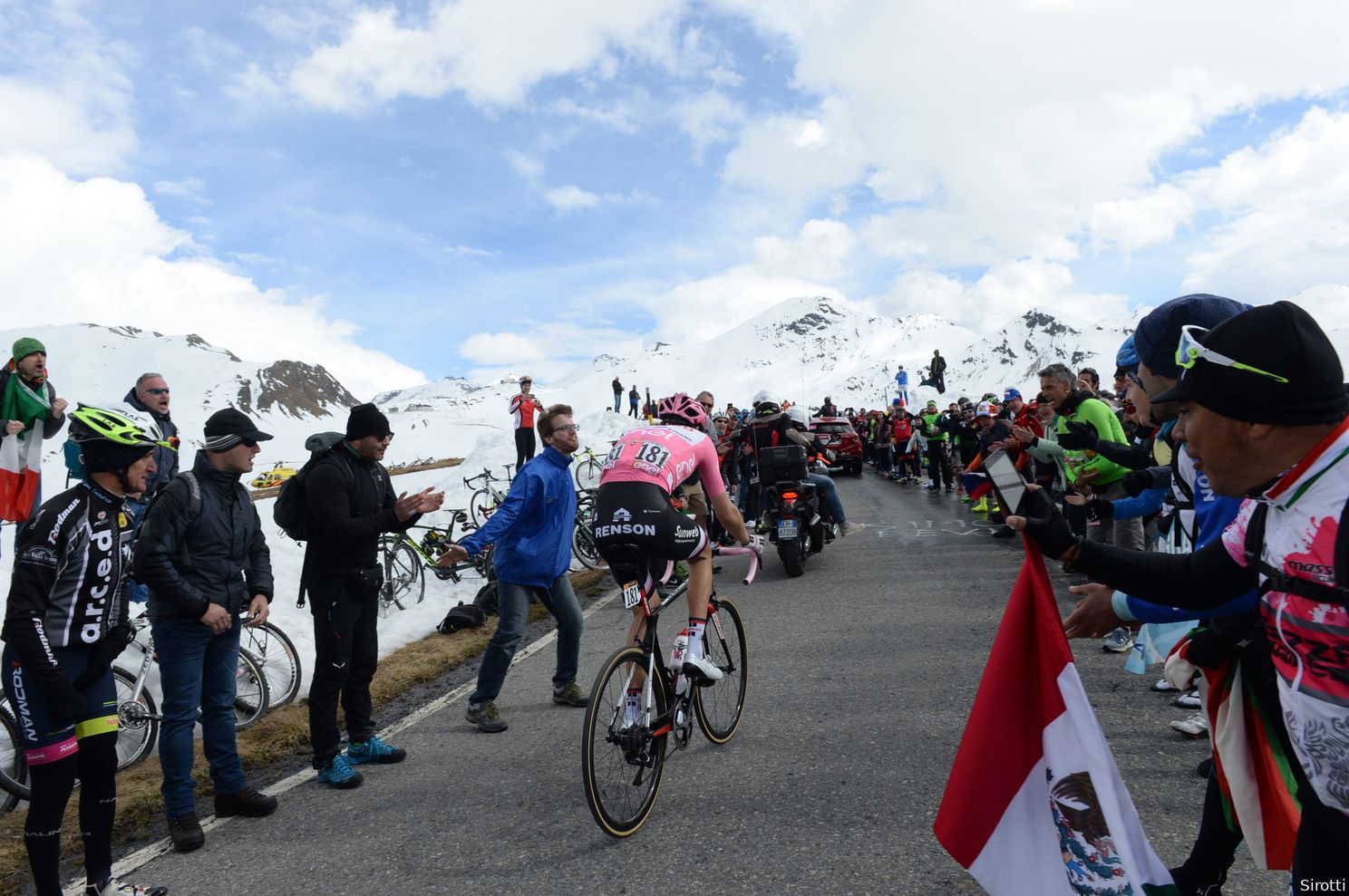 De Giro-prestaties van Dumoulin: Grootste overwinning, maar ook het begin van moeilijke periode