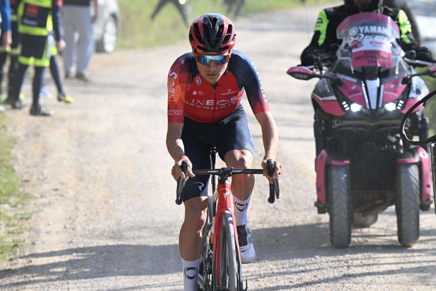 Ineos grenadiers cycling 2025