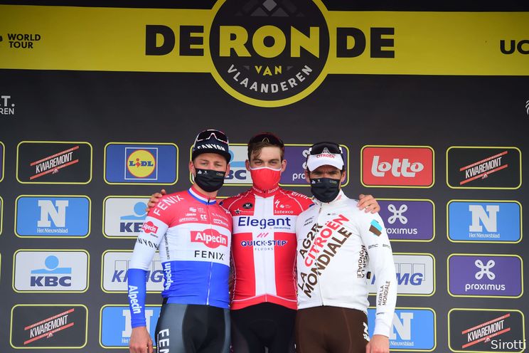 Ploegleider looft taaie Asgreen: 'Van der Poel sneller, maar niet altijd de snelste wint'
