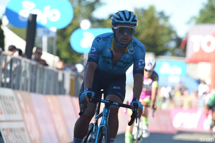 Lutsenko revancheert zich na opgave Il Lombardia met zege: 'Geleerd van mijn fouten'