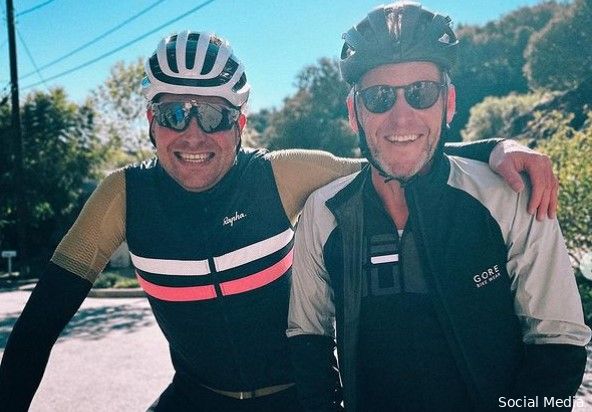 Ondertussen in het peloton | 'My ride or die'; Armstrong en Ullrich poseren gretig op Mallorca
