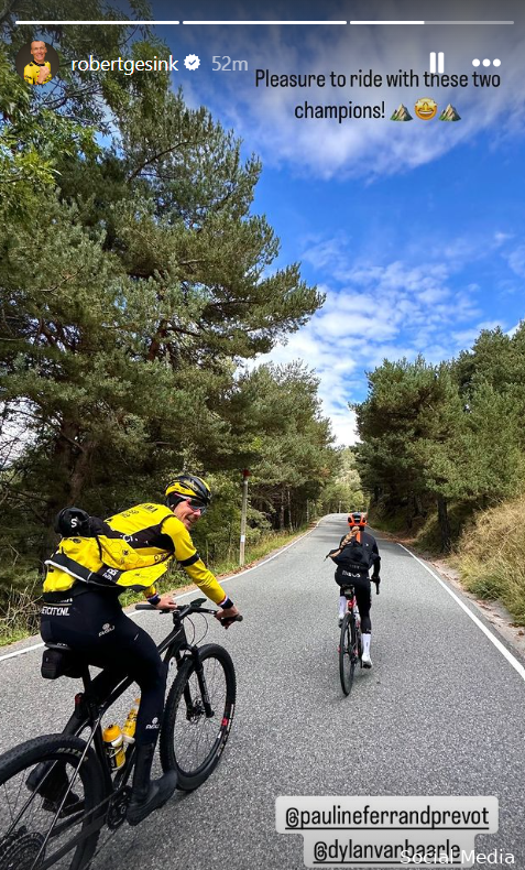 📸 Gestopte Gesink, geblesseerde Van Baarle en Ferrand-Prévot maken kilometers in Andorra