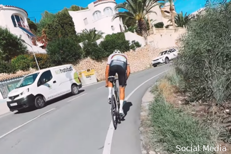 🎥 Zo legt Mathieu van der Poel in Spanje de laatste hand aan kampioenschapsvorm