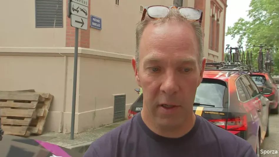 Kopecky vroeg aan Stam of ze zich mocht sparen voor tijdrit: 'Heb dat uit haar hoofd gepraat'