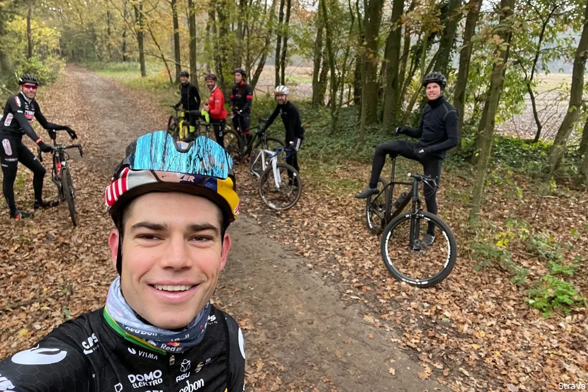 Gespot op Strava: Van Aert is klaar met loopjes naar de bakker, er moet weer getraind worden!