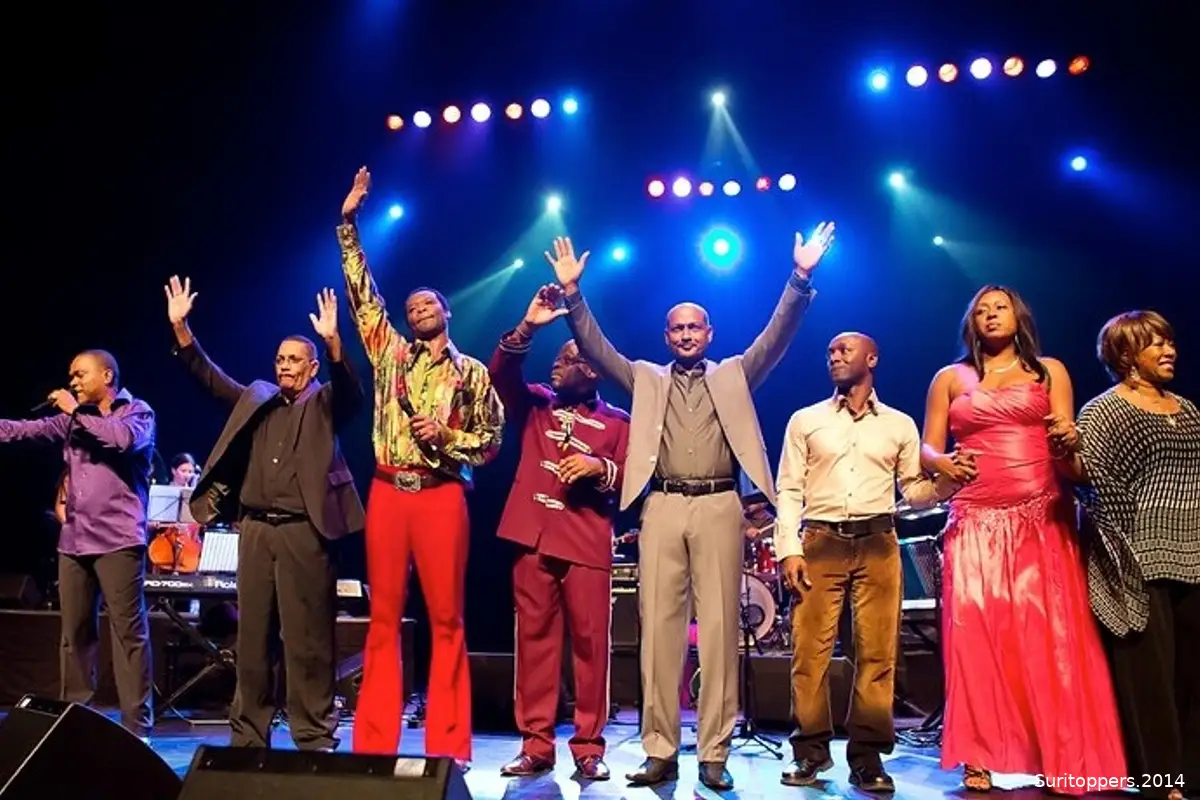 SuriToppers zingen hits uit muziekgeschiedenis Suriname