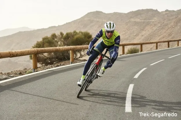 Fanclub Friday | Nibali heeft met 'Born to be Shark' eindelijk zijn achterban