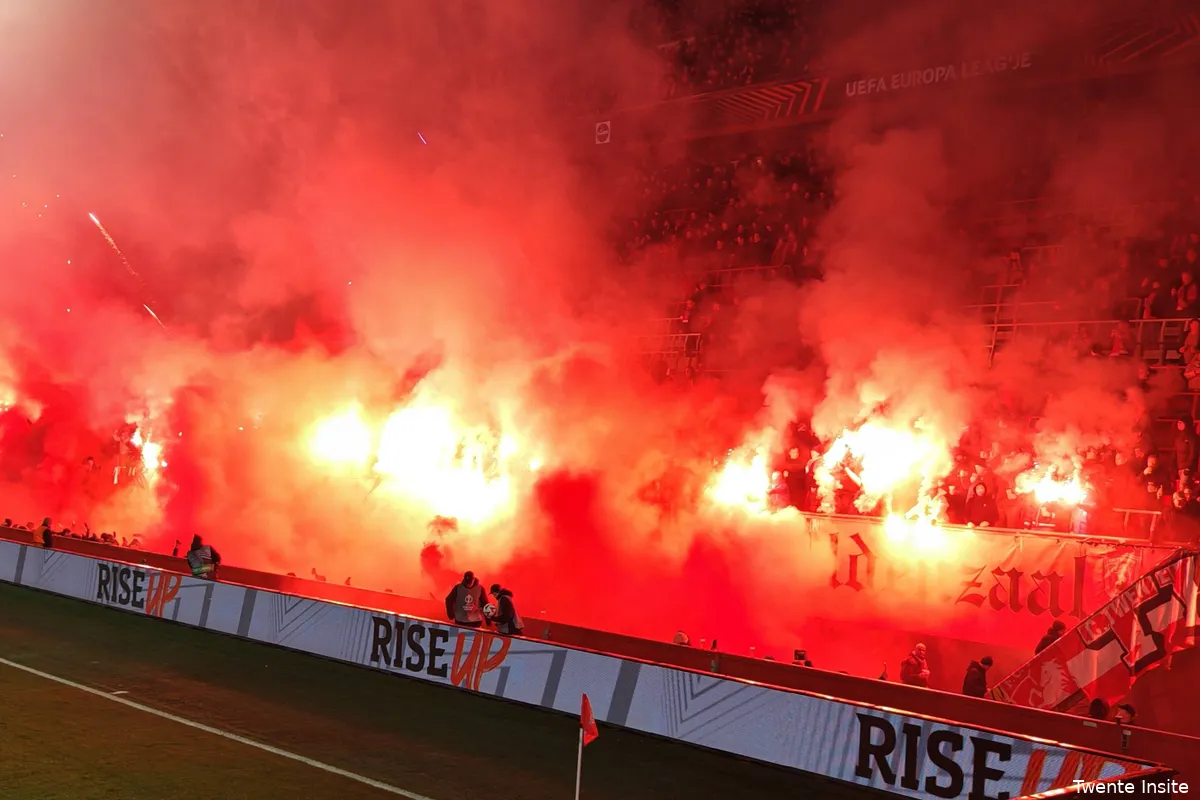 pyro twente besiktas 2025